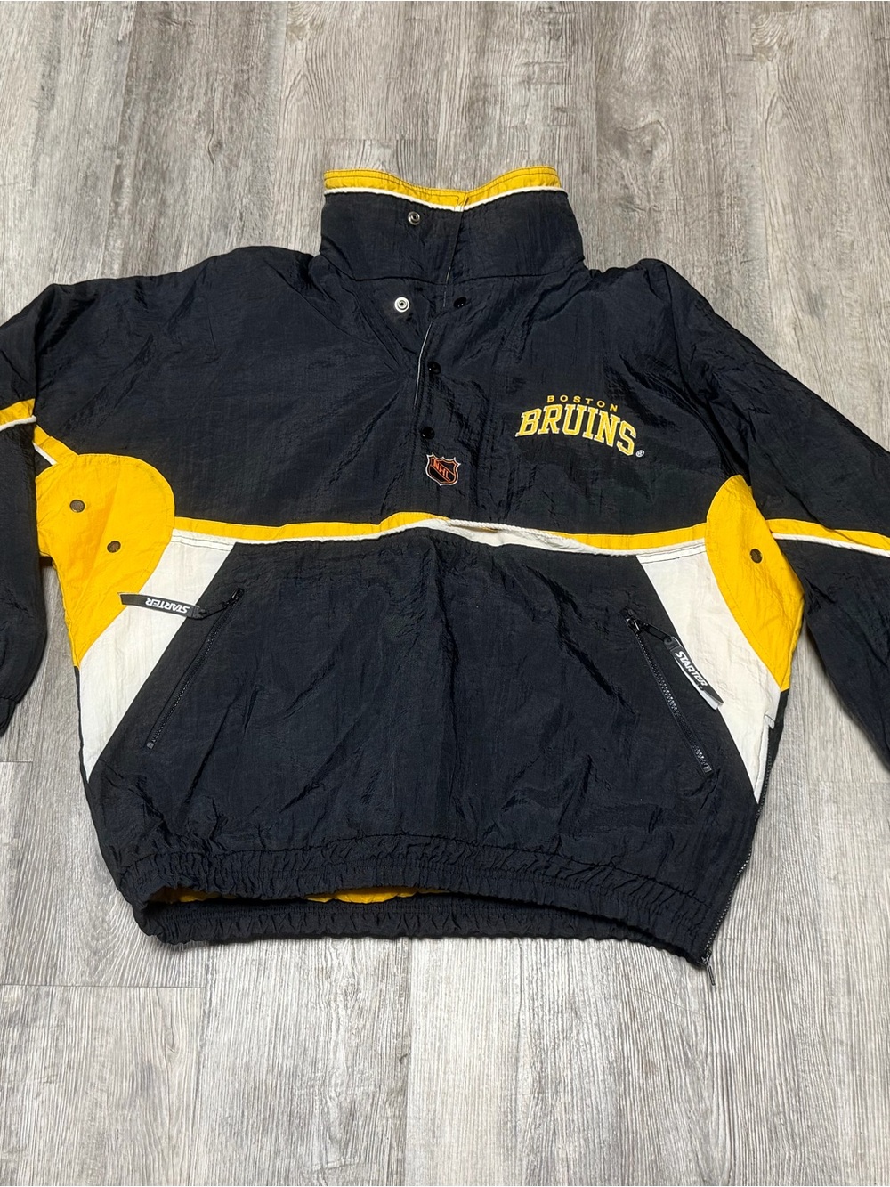 Men’s Starter Puffer Black & Yellow Pullover Jacket Coat NHL Boston Bruins